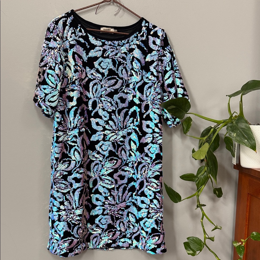 Chic Black and Blue Floral Mini Dress